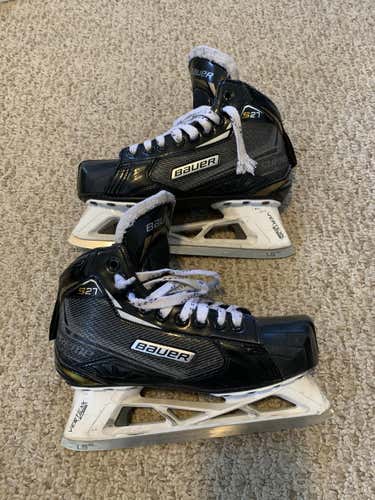 Used Junior Bauer Supreme S27 Hockey Goalie Skates Regular Width Size 4.5