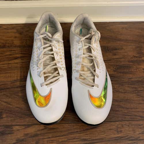 White Used Metal Low Cut