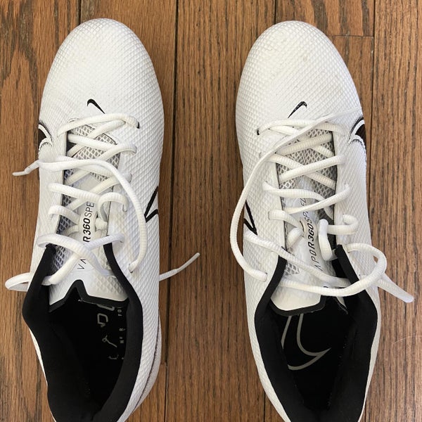 White Men's Size Men's 10.5 (W 11.5) Nike Cleats