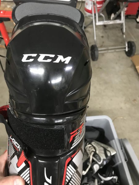 New Senior CCM JetSpeed FT370 Shin Pads