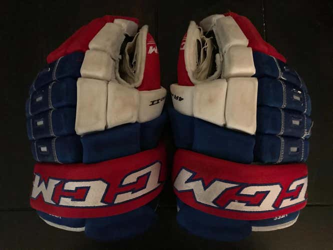 Used Senior CCM Tacks 4 Roll Gloves 14"