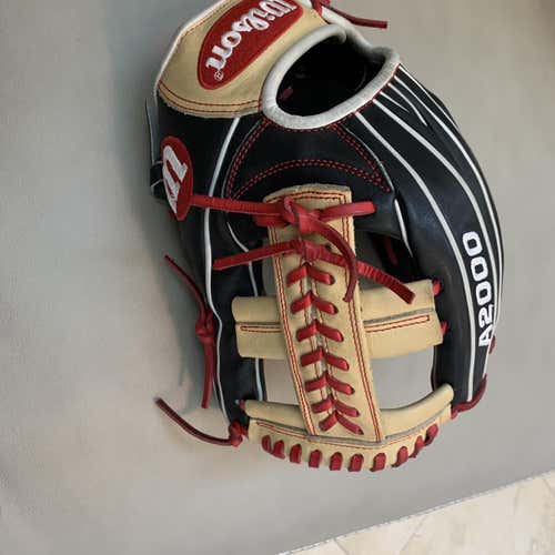 High School/College Infield A2000 11.75" Baseball Glove