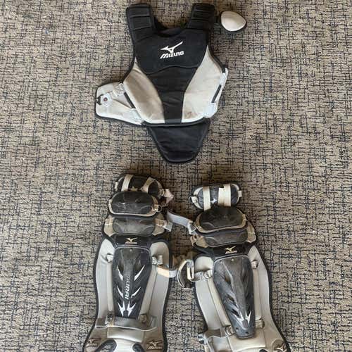 Youth Mizuno Samurai Catcher's Set