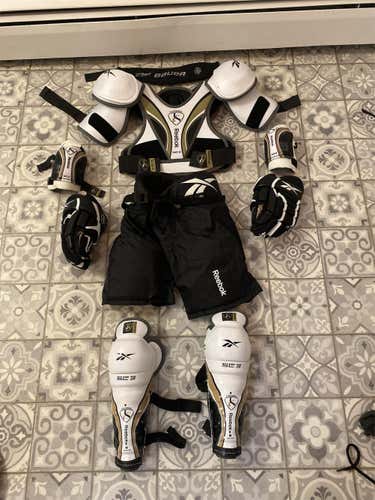 Junior Medium Reebok Sidney Crosby Full Body Youth Gear