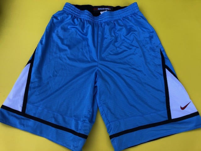 Blue New Men's Adult XL Nike Shorts | SidelineSwap