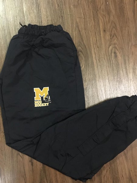 Monroe Community College Hockey Team Issued Gore Tex Pants Size Large