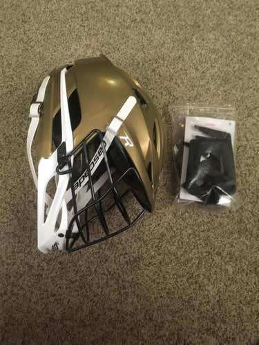 Like New!  Gold Cascade R Helmet