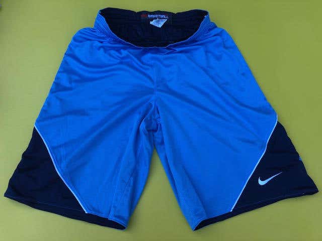 Blue New Men's Adult Large Nike Shorts
