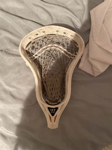 White Used Defense Strung Regulator Max Head