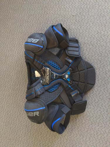 Used Bauer Supreme One95 Lg Ice Hockey Shoulder Pads