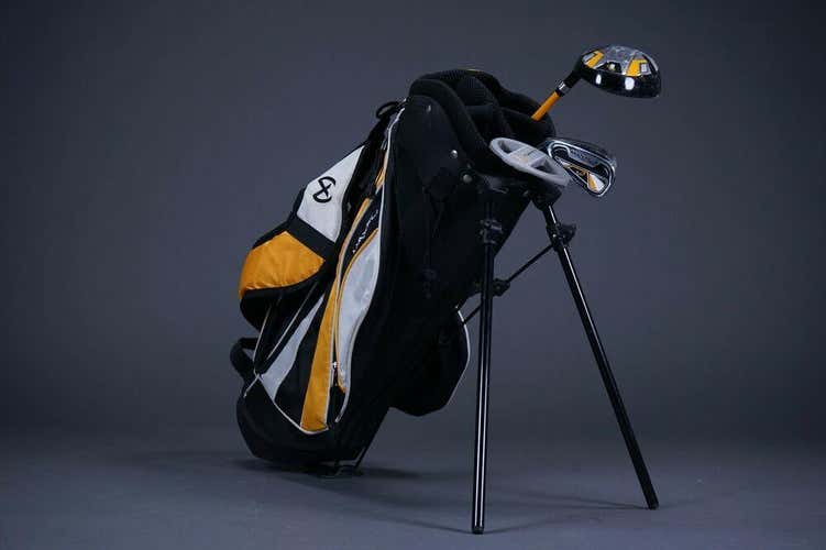 MAXFLI REV 1 LEFT HANDED JUNIOR GOLF SET W/ MATCHING BAG AGES 2-6