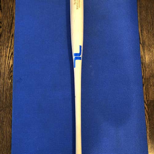Tucci Lumber Baseball Bat  Maple 243 32 oz 34" Bat
