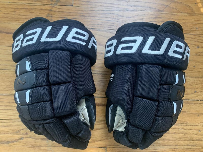 Black Used Senior Bauer Nexus N2900 Gloves 13"