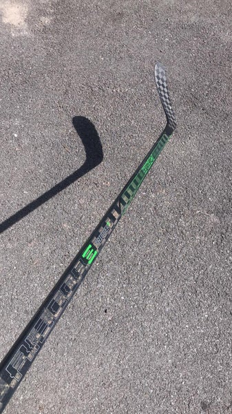 CCM Ribcor Trigger 5 Pro LH | 65flex | P28 | INT
