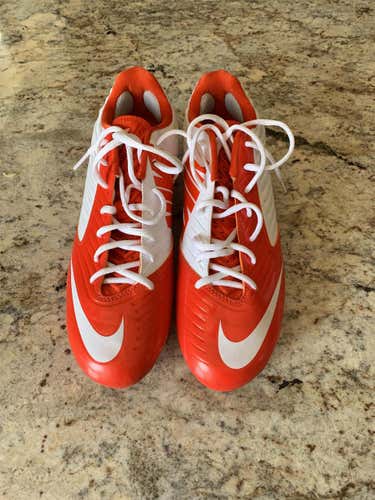 White Men's Molded Nike Vapor Speed Low (12.5)