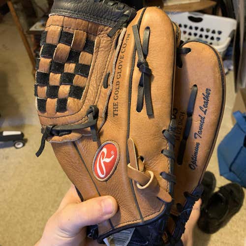 Rawlings Fastback Model Baseball Glove- Size 11.5”