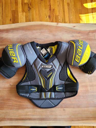New Senior Medium Bauer Supreme S150 Shoulder Pads