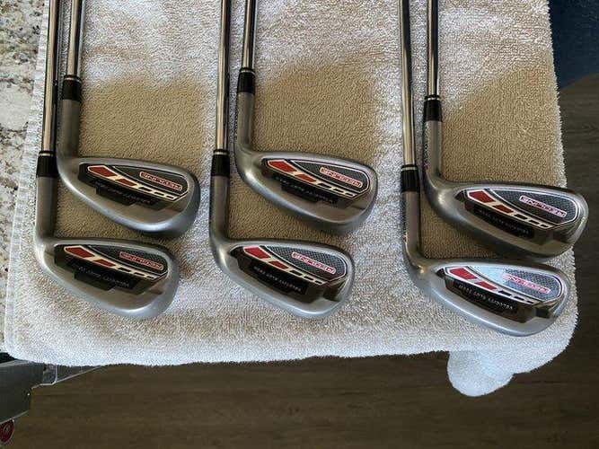 Used Men's Adams Right Handed Redline Iron Set Regular Flex Steel Shaft