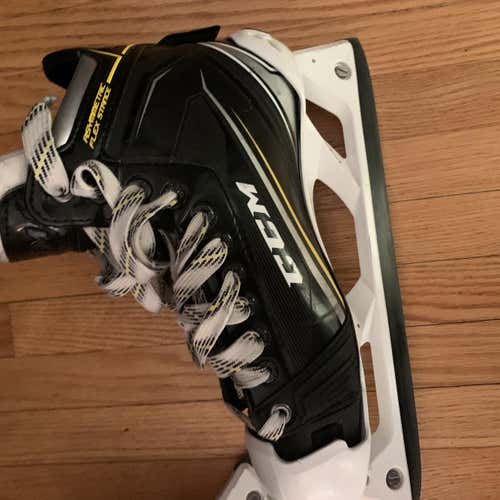 CCM Tacks 9080 Size 9D Goalie Skates