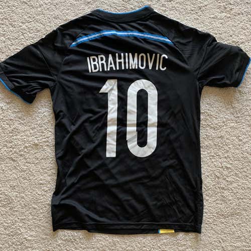 Zlatan Ibrahimovic Replica Sweden Soccer Jersey