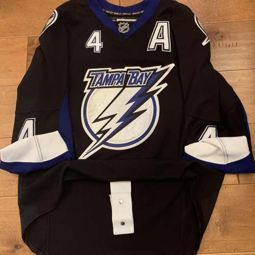 Reebok Authentic Vincent Lecavalier Tampa Bay Lightning NHL Hockey Jersey 46