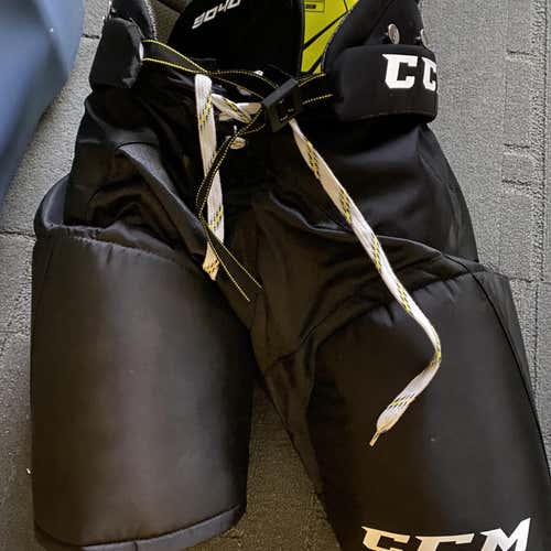 Black Senior Medium CCM Tacks 9040 Hockey Pants