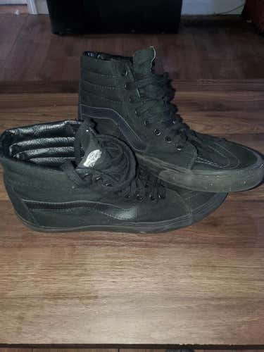 Solid Black Vans Size 10 (Women's 11)