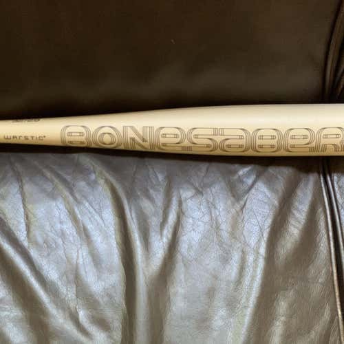 High School/College 2020 Alloy Bonesaber (-3) 29 oz 32" Bat