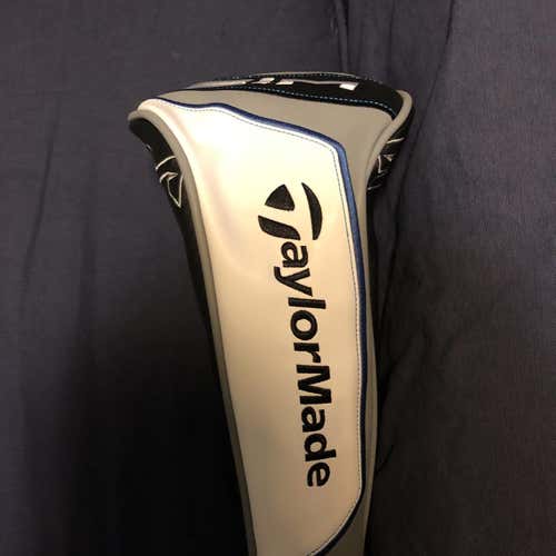 New Taylor Made Sim Driver Head Cover