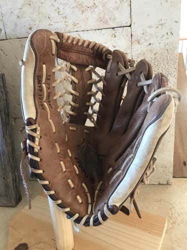 Mizuno Vintage MVP GMVP1275V RHT