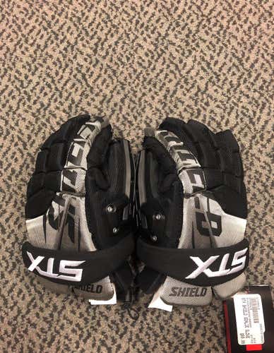 Black New STX Shield 300 Small Goalie Gloves