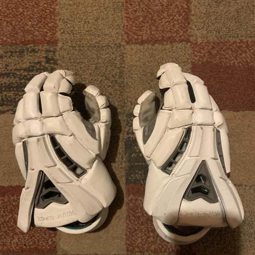 Maverik Rome Lacrosse Gloves (like New)