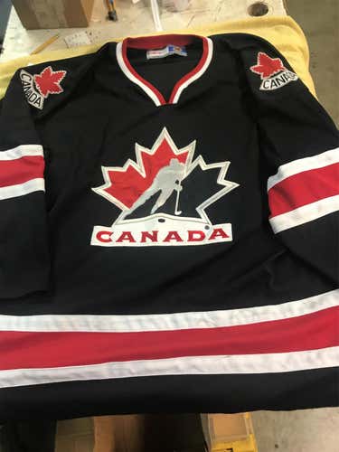 XXL CCM  Team Canada Jersey
