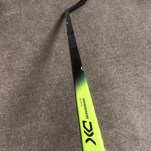 Senior Right Handed Alpha DX Mid Pattern Pro Stock Hockey Stick