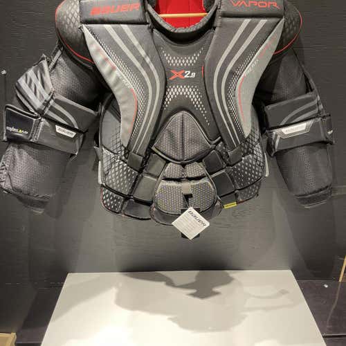 Senior XL Bauer X2.9  Goalie Chest Protector