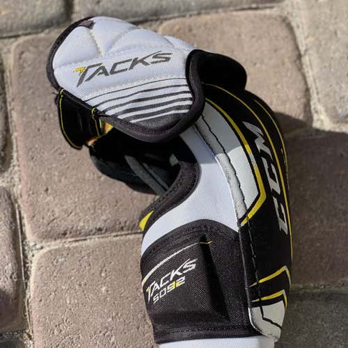Senior Extra Large CCM Tacks 5092 Elbow Pads