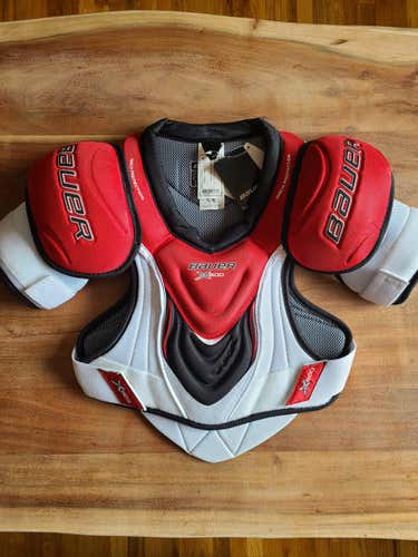New Junior Medium Bauer Vapor X800 Shoulder Pads