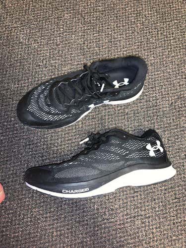 Black Under Armour Charged Bandit 6 Running Shoes Size 9.5