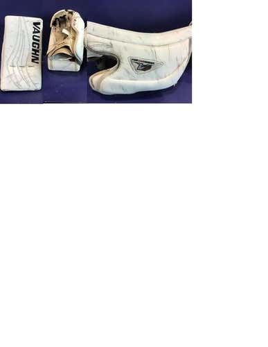 White Used Senior Vaughn Regular V7 pro xr carbon blocker