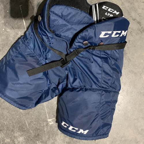 Blue Youth Large CCM LTP  Hockey Pants