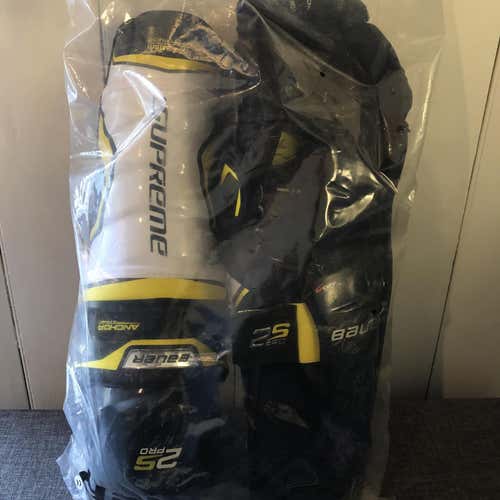 Senior Bauer Supreme 2S Pro Shin Pads