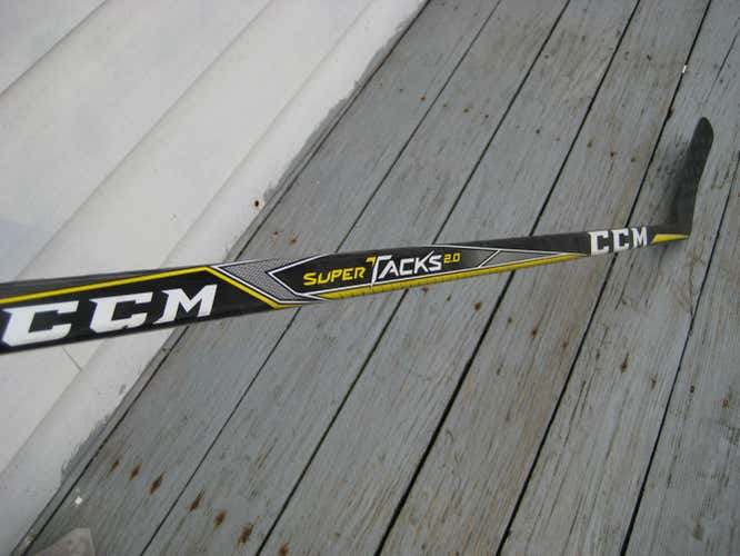 CCM Super Tacks 2.0 Hockey Stick P-40 Curve 75 Flex  Left