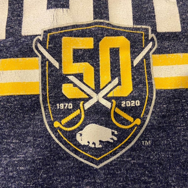 RARE Buffalo Sabres 50th Anniversary Team Issued / Used Gray Adult Large  Adidas T-Shirt