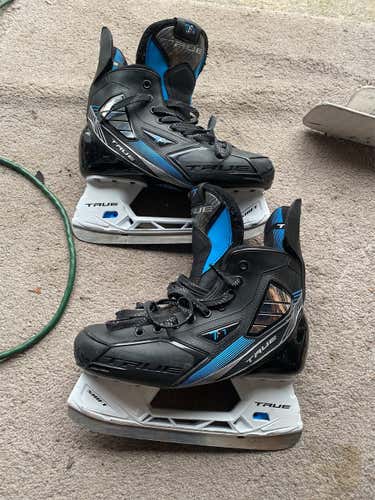True Hockey Skates