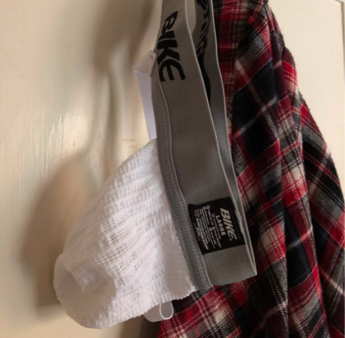 White Used Men's Adult Small Other Compression