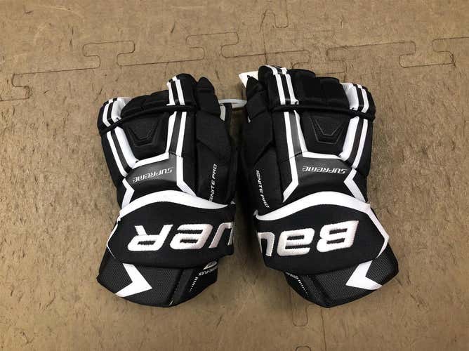 Black Senior Bauer Supreme Ignite pro 15"  Gloves
