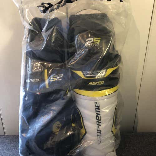Senior Bauer Supreme 2S Pro Shin Pads