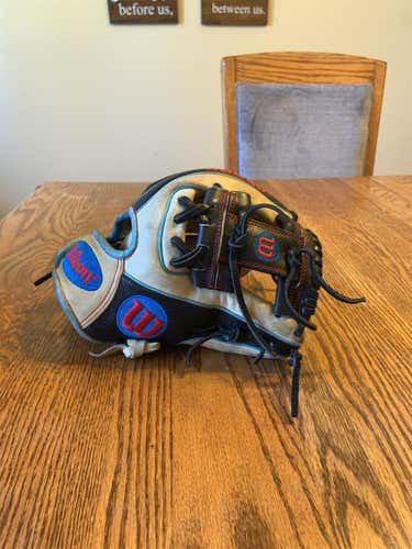 Black High School/College Infield A2000 11.5" Baseball Glove