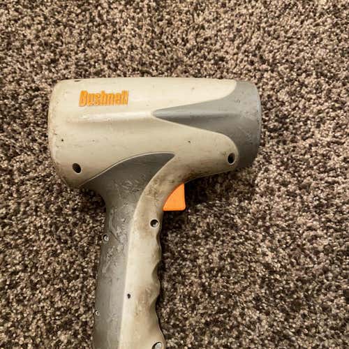 BUSHNELL Radar gun