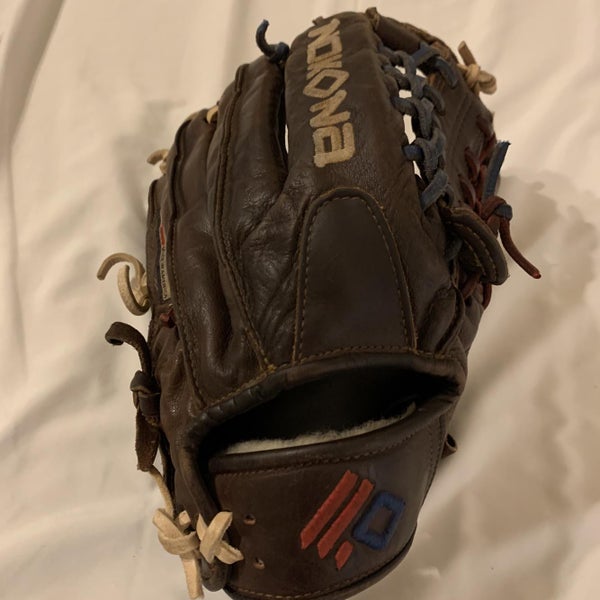 Right Hand Throw X2 ELITE 11.25" Baseball Glove